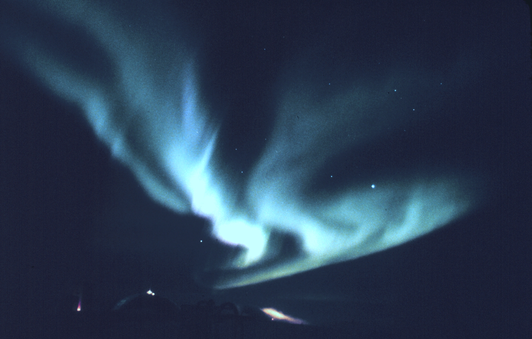 ./atmosphere/noaa_aurora_001.jpg